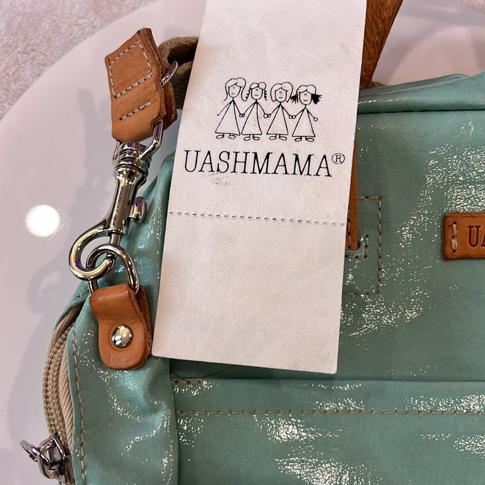 Structured Blue and Green Tote with Metallic Finish - Picture 2 of 8